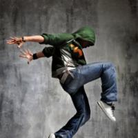 Vernetta's Dance Studio Logo