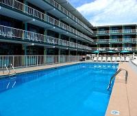 Royal Canadian Motel Logo