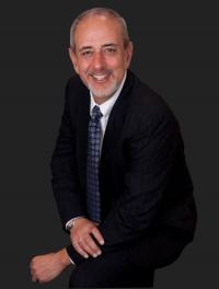Divorce, Personal Injury & Family Law Attorney Steven L. Win Logo