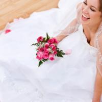 Traditions Bridal Logo