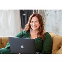 Debra Truelove Logo