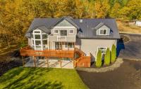 House 2 Home Construction LLC Logo