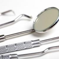 Caspian Dental Center Logo