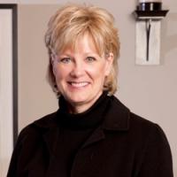 Carolyn Olson Logo