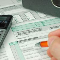 W E Beck CPA PLLC Logo