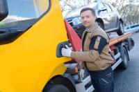 Highlands Ranch Towing Logo