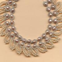 Beanile Jeweled Lace Logo