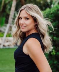 Alexis Smith-Frady, Luxury Coastal Living Logo