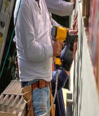 Barker Siding Contractors Logo