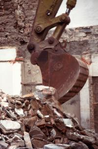 L.D. Hanna & Son Excavating Contractors Logo