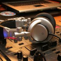 Sara Toudouze Piano & Voice Studio Logo