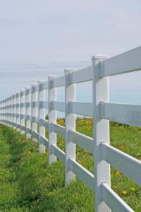 Jarnagin Fence & Decks - Chattanooga Logo