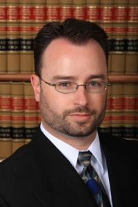 Royal Law, PLLC Logo