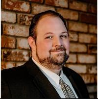 Ryan Robert Edwards - New York Life Agent Logo