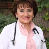 Tulare Walk-In Family Clinic Logo