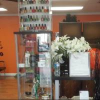 Danita's House Of Hair Logo