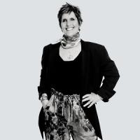 Candace Newlove-Marrs Logo