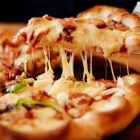 Beneditti's Pizza Logo
