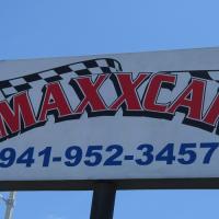 Maxxcar Logo