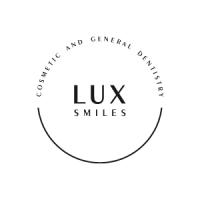 Lux Smiles Logo