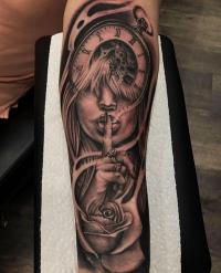 Forever Custom Tattoos Logo