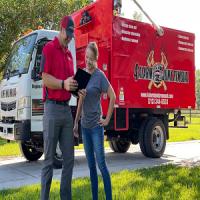 4 Alarm Junk Removal Logo