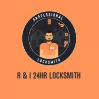 R & I 24hr Locksmith Logo