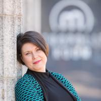 Deep Roots Real Estate Logo