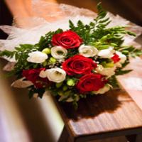 Sunrise Floral & Gifts Logo