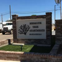 Mesquite Tree Apartments Logo