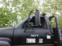 Neo's Towing LLC Logo
