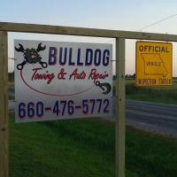 Bulldog Towing & Auto Repair Logo