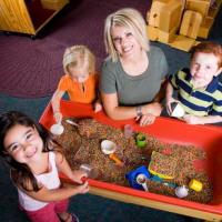 Creative Minds Learning Center  Logo