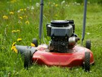 A Plus Lawn Care LLC Logo