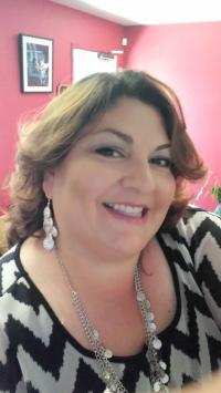 Farmers Insurance - Veronica Perez Logo