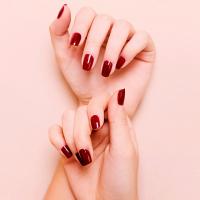 Regal Nails, Salon & Spa Logo