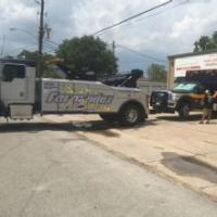 Fernandez & Sons Wrecker Service Logo