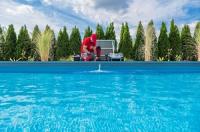 Cupertino Pool Service Logo