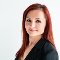 Danielle Guttinger Wong Logo