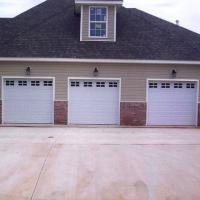 E.H.L. Garage Door Service Logo
