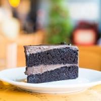 The Cake Lady Custom Cakes Logo