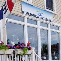 Riverview Artisans, LLC Logo