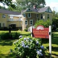 Stone Manor Boutique Inn Logo
