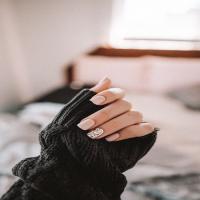 A & J Nails Spa Logo