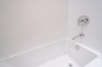 Bathtub People of the Poconos Logo