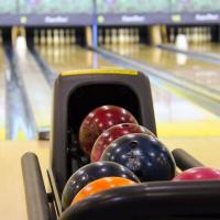 P & R Bowling Lanes, LLC Logo