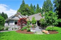 Holladay Landscaping Pros Logo