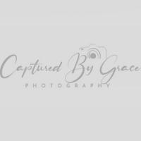 captured by grace photography Logo