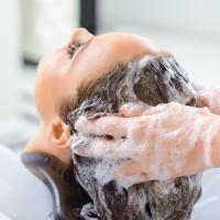 Hands That Work Salon & Spa Logo