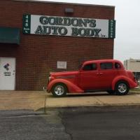 Gordon’s Auto Body Inc Logo